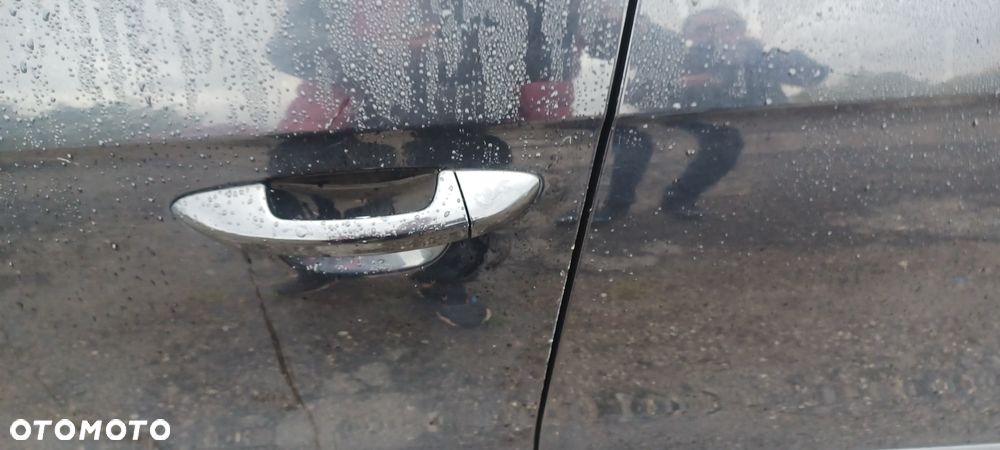 Volkswagen Passat 1.9 TDI Highline - 10