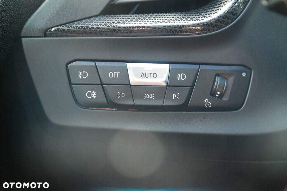 BMW Seria 2 - 25