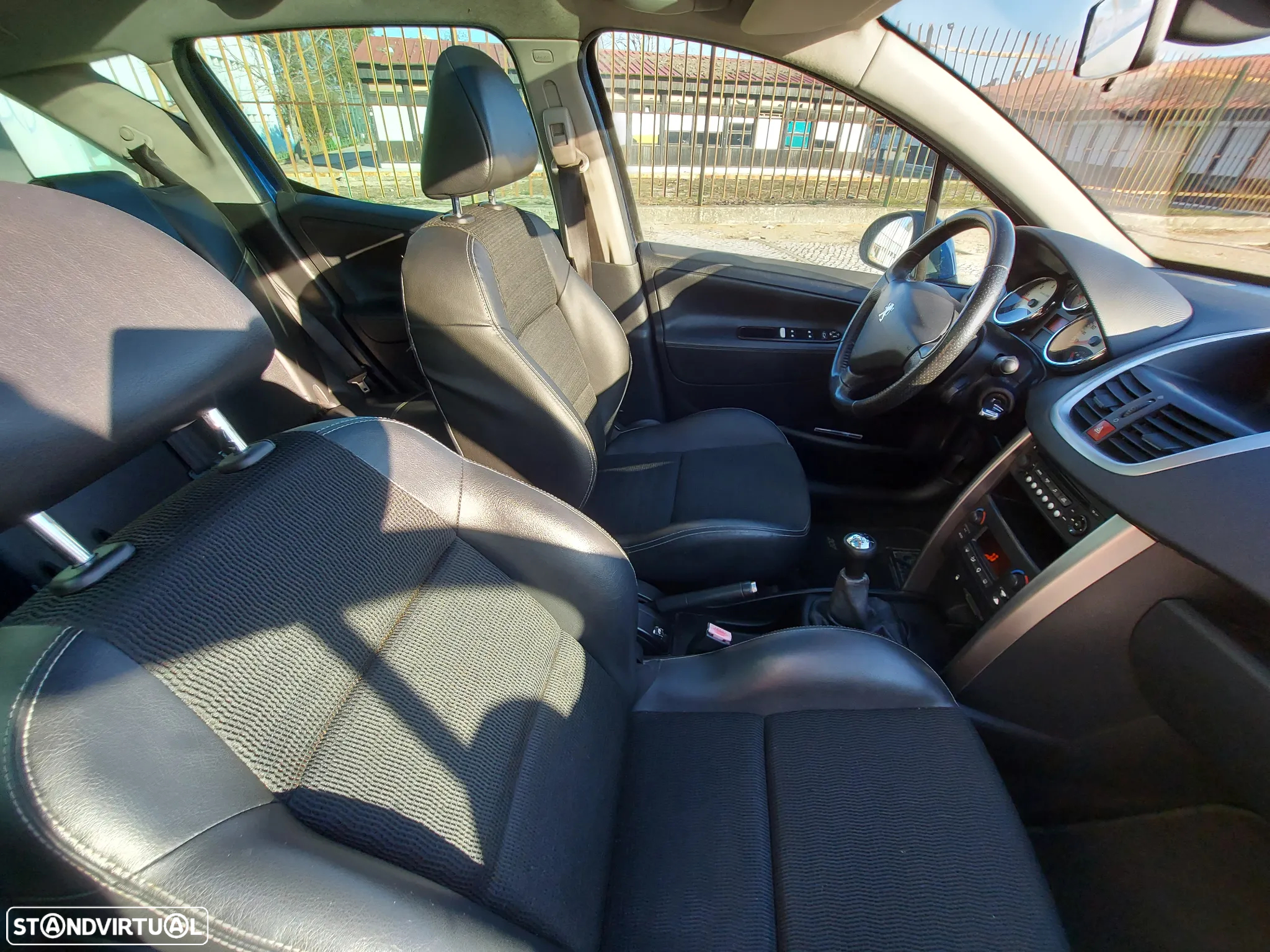 Peugeot 207 SW 1.6 HDi Outdoor - 14