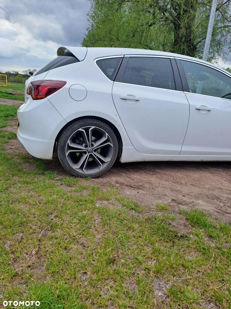 Opel Astra 1.6 CDTI DPF ecoFLEX Start/Stop Style - 8