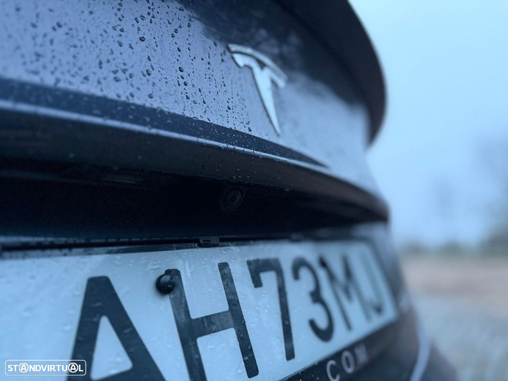 Tesla Model 3 Performance Dual Motor AWD - 17