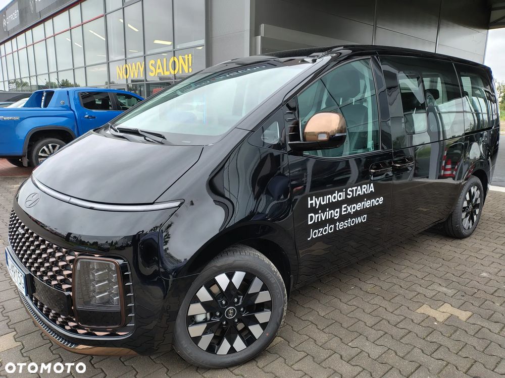 Hyundai Staria 1.6 T-GDI HEV Luxury - 3