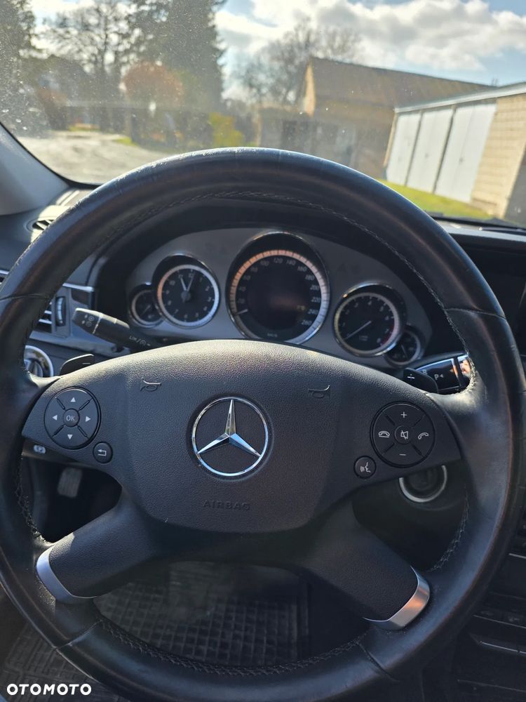 Mercedes-Benz Klasa E - 14