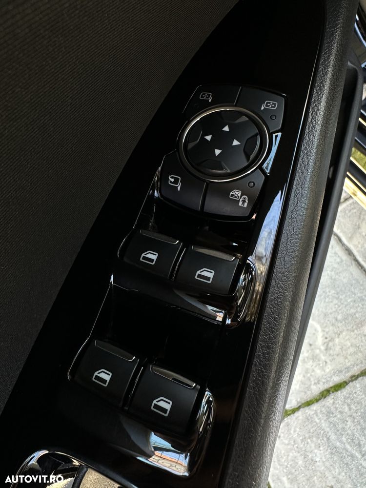 Ford Mondeo 2.0 TDCI Titanium - 20