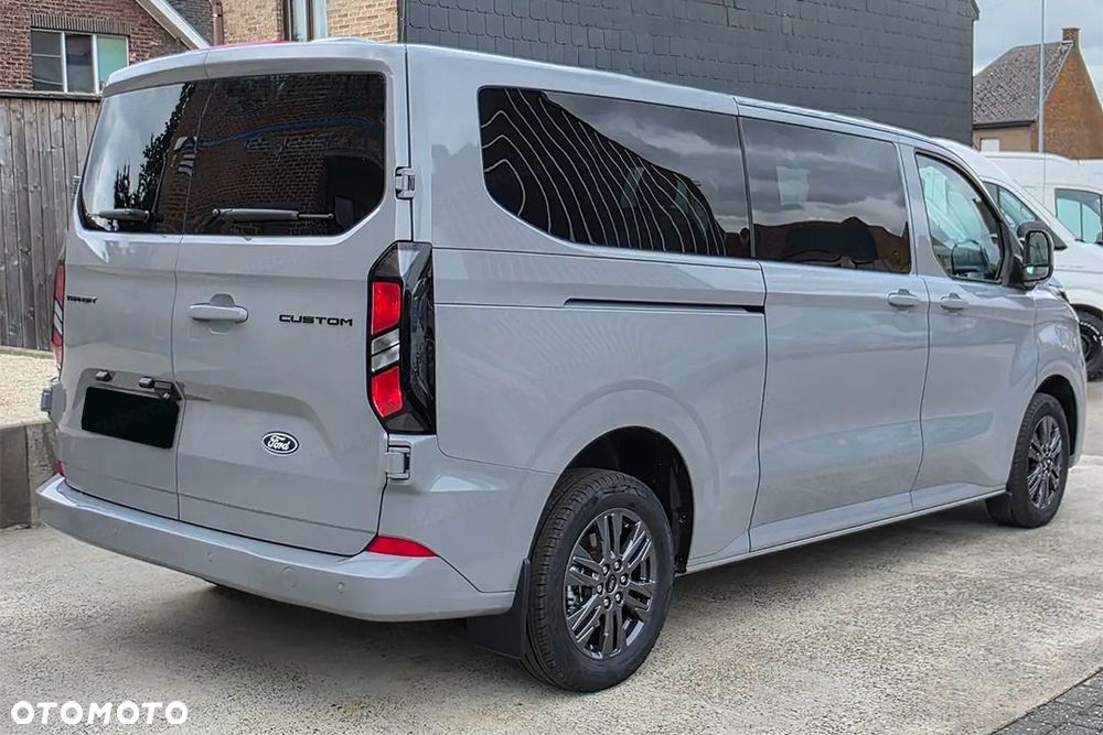 Ford Transit Custom - 6