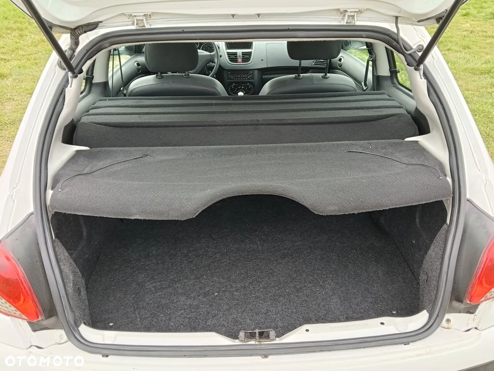 Peugeot 206 HDi eco 70 Filou - 11
