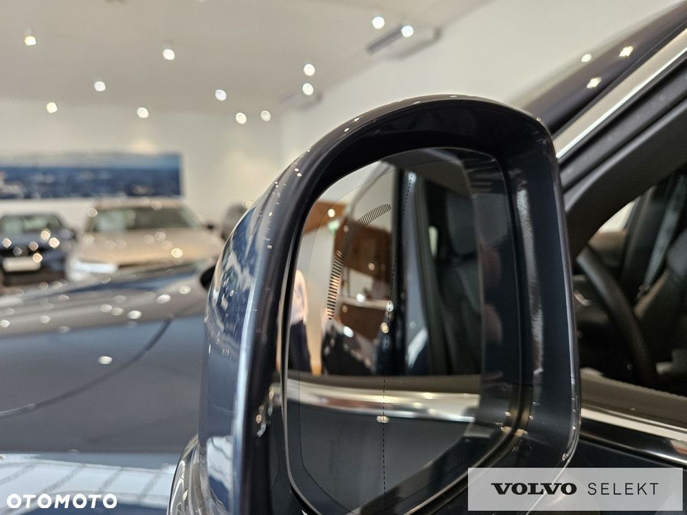 Volvo XC 90 - 12