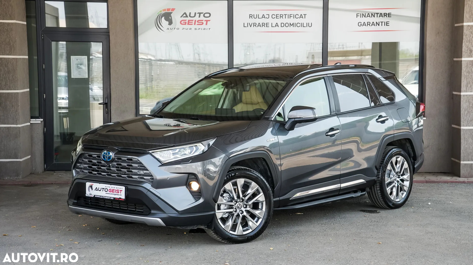 Toyota RAV4 2.5 4x4 Hybrid Comfort - 2