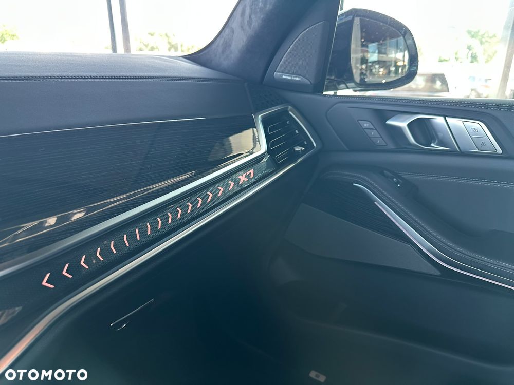 BMW X7 xDrive40d mHEV sport - 24