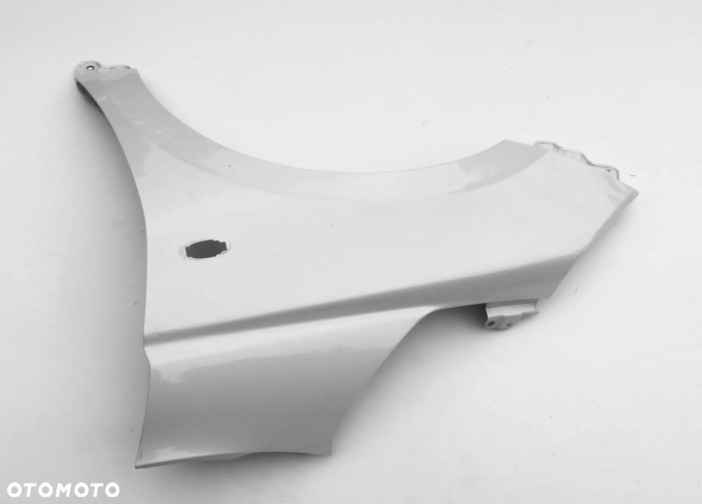 SUZUKI SWIFT 9 IX MK7 2024 - 2026 błotnik przód lewy BIAŁY ORYGINAŁ OE - 5