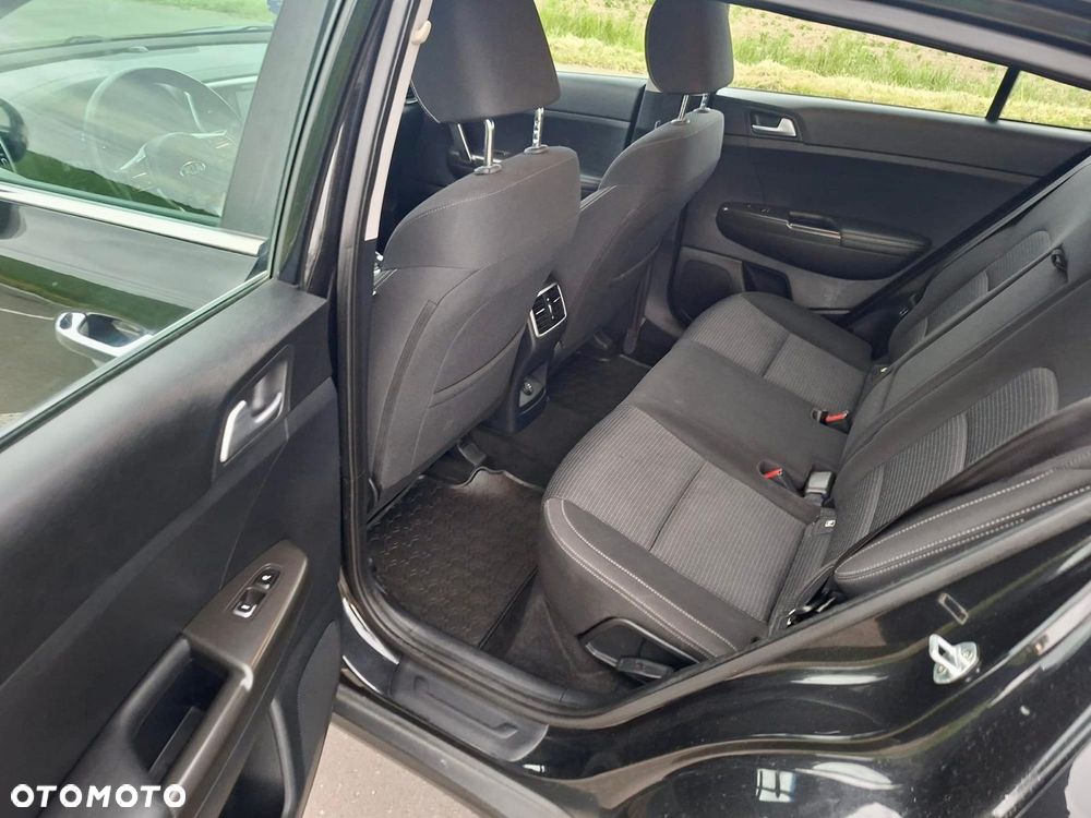 Kia Sportage 1.6 GDI L Business Line Plus 2WD - 7