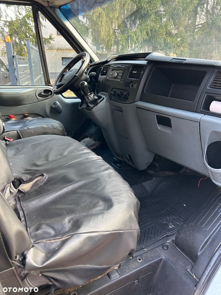 Ford Transit - 5