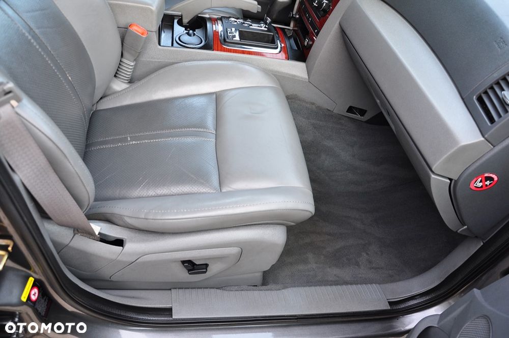 Jeep Grand Cherokee 3.0 CRD Automatik DPF Limited - 31