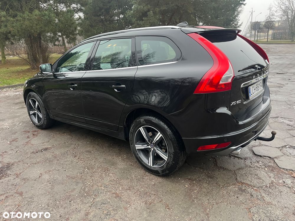 Volvo XC 60 D3 Drive-E R-Design Kinetic - 10