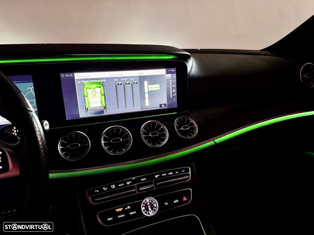 Mercedes-Benz E 220 d AMG Line - 40