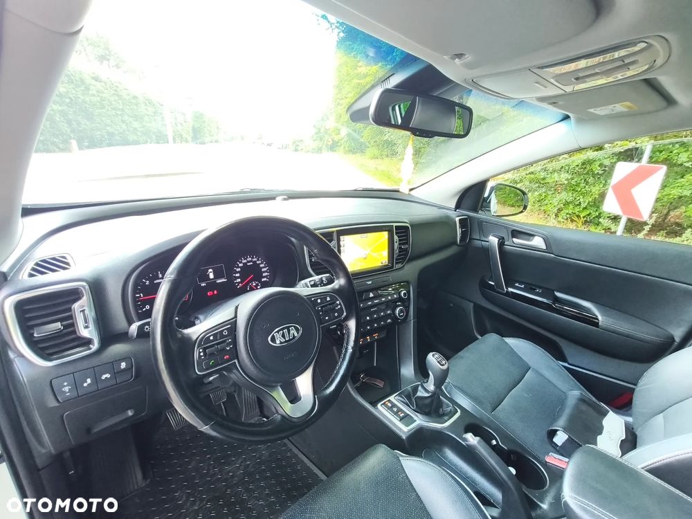 Kia Sportage 1.7 CRDI 2WD Dream-Team Edition - 8