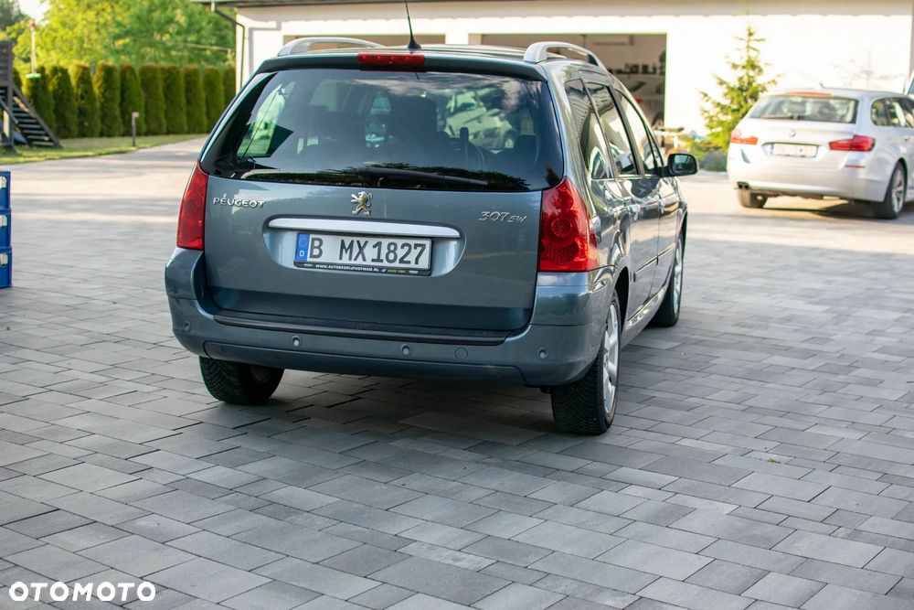 Peugeot 307 - 16