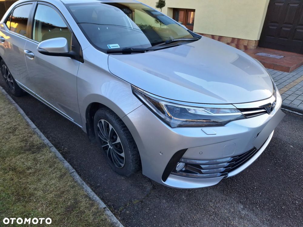 Toyota Corolla 1.6 Active EU6 - 6