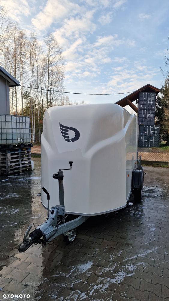 Cheval Liberte Debon C5 Cargo - 5