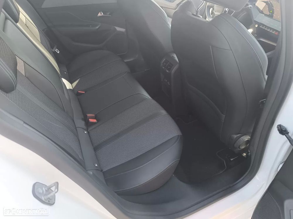 Peugeot 308 1.5 BlueHDi Allure Pack - 24