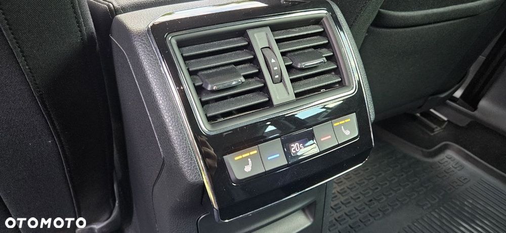 Skoda Superb 2.0 TSI Style DSG - 35