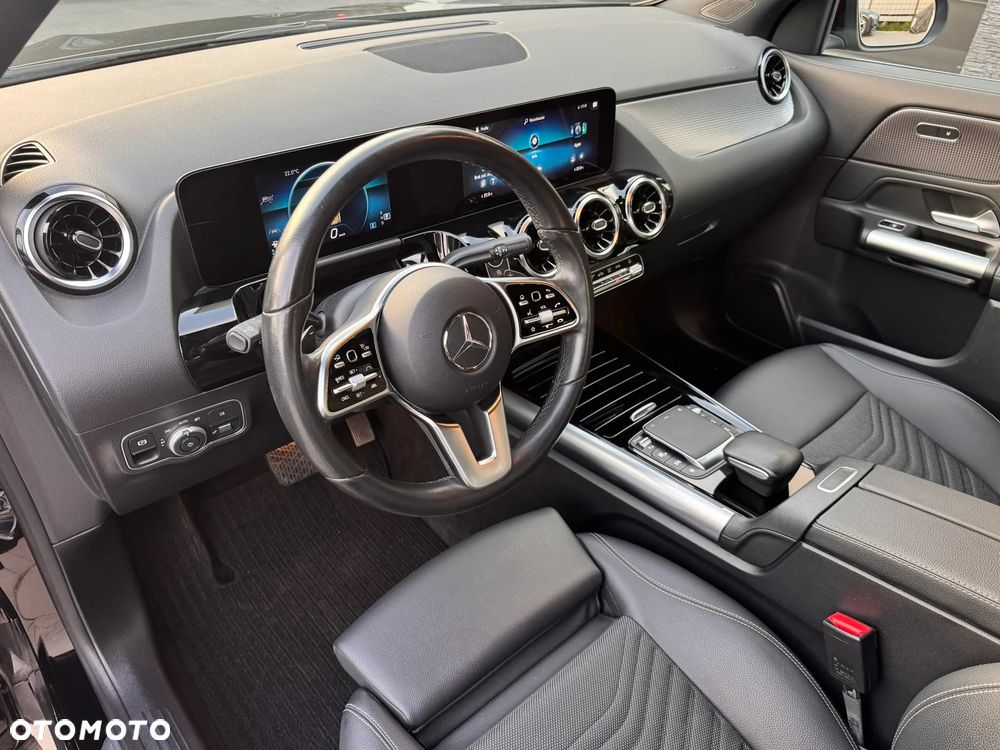 Mercedes-Benz GLA 220 d Progressive - 14