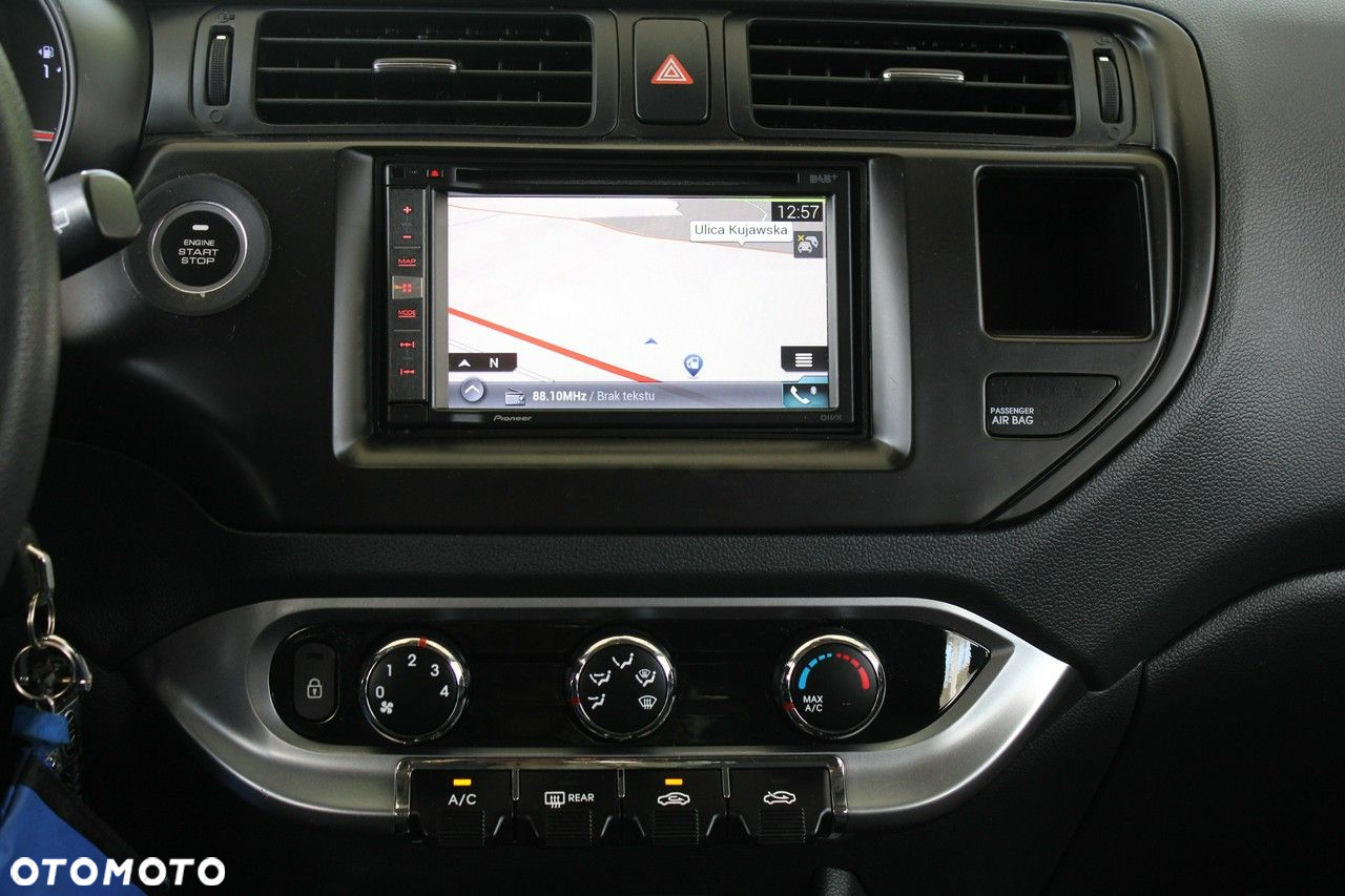Kia Rio 1.2 XL - 10
