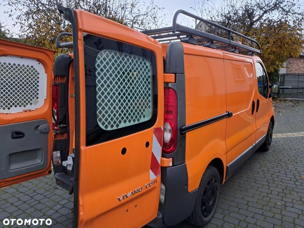 Opel Vivaro - 19