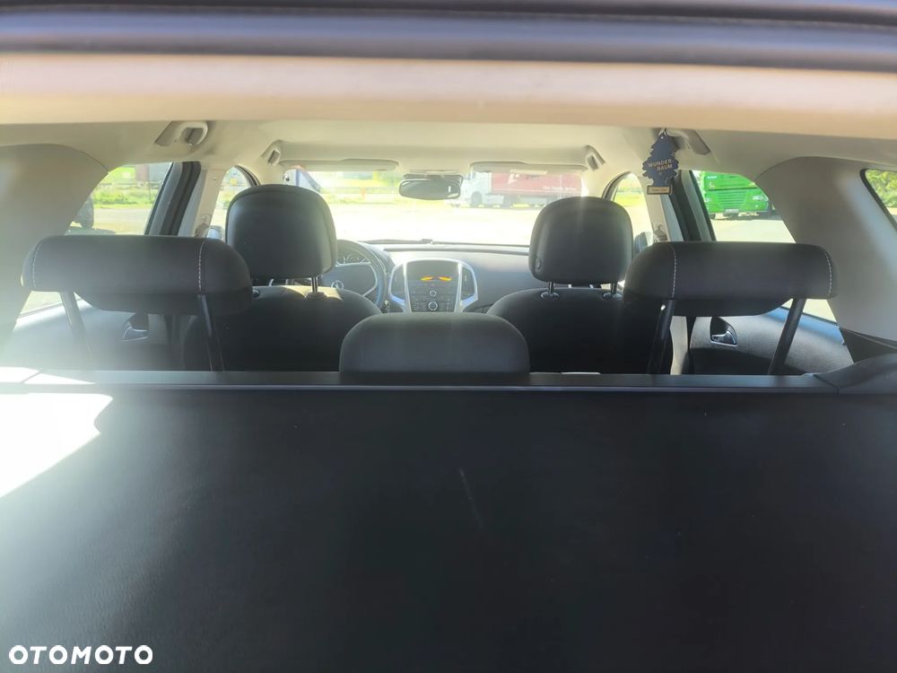 Opel Astra IV 1.4 T Sport - 9