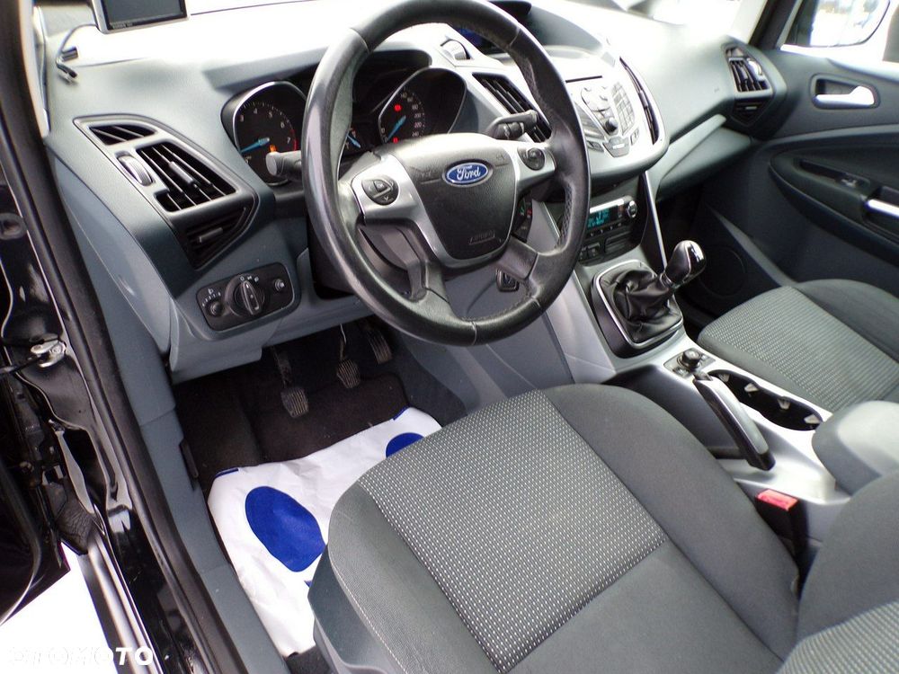 Ford C-MAX - 17
