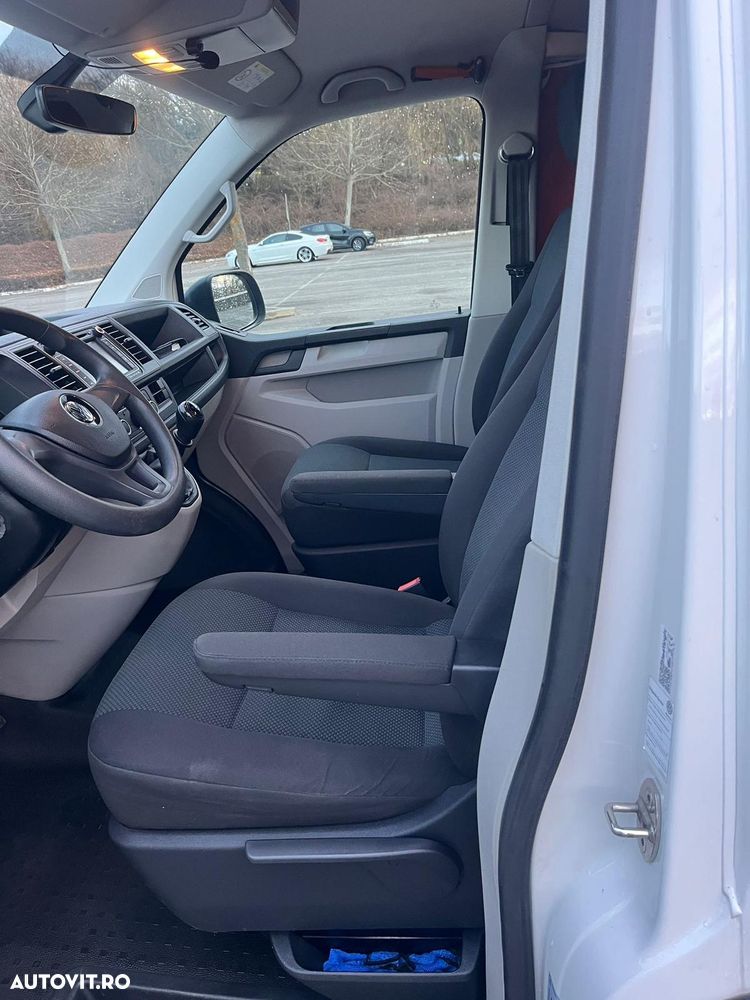 Volkswagen Transporter Multivan T6 2.0 TDI 75 kW LR Comfortline - 11