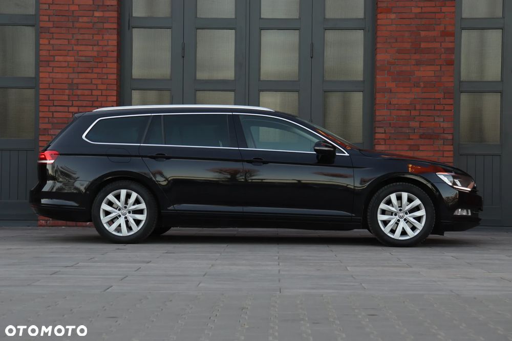 Volkswagen Passat 2.0 TDI SCR DSG Comfortline - 10