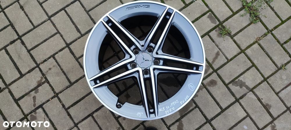 FELGI ALUMINIOWE STOPNIOWANE AMG 2x8Jx19 CALI ET25 2x10.5J x19 CALI ET57 fi 66.6 MERCEDES C E CLA CLK CLS GLK GLS VITO V KLASA KOMPLET 4 SZTUKI - 11