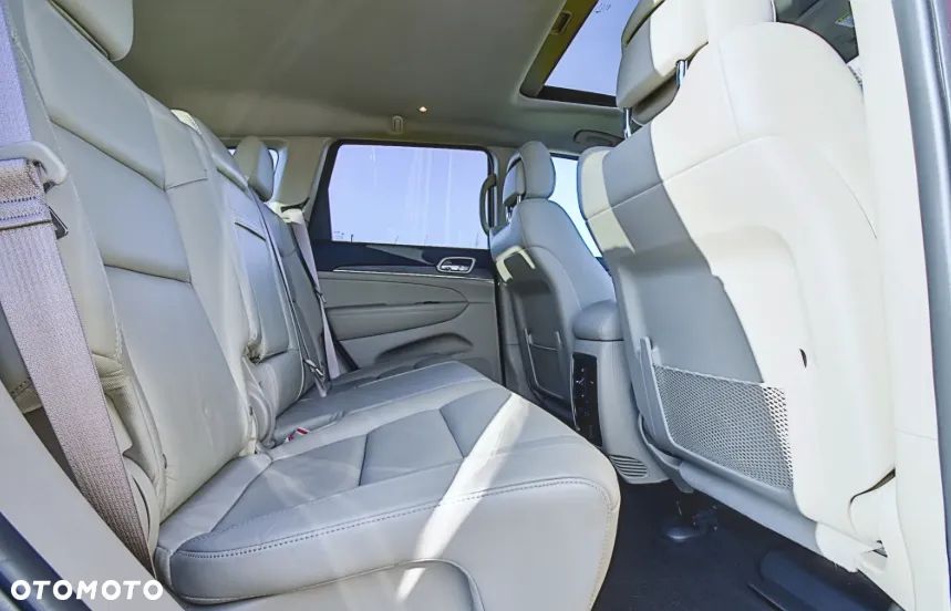 Jeep Grand Cherokee - 3