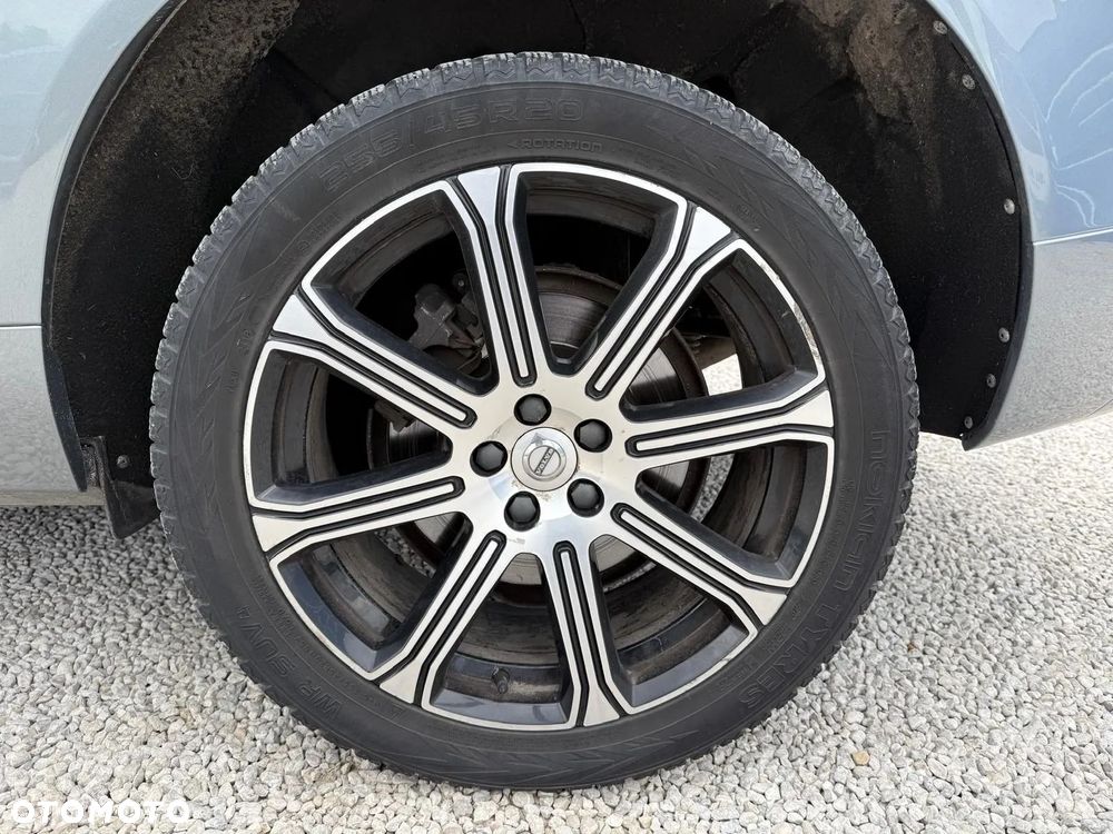 Volvo XC 60 D5 SCR AWD Inscription - 11