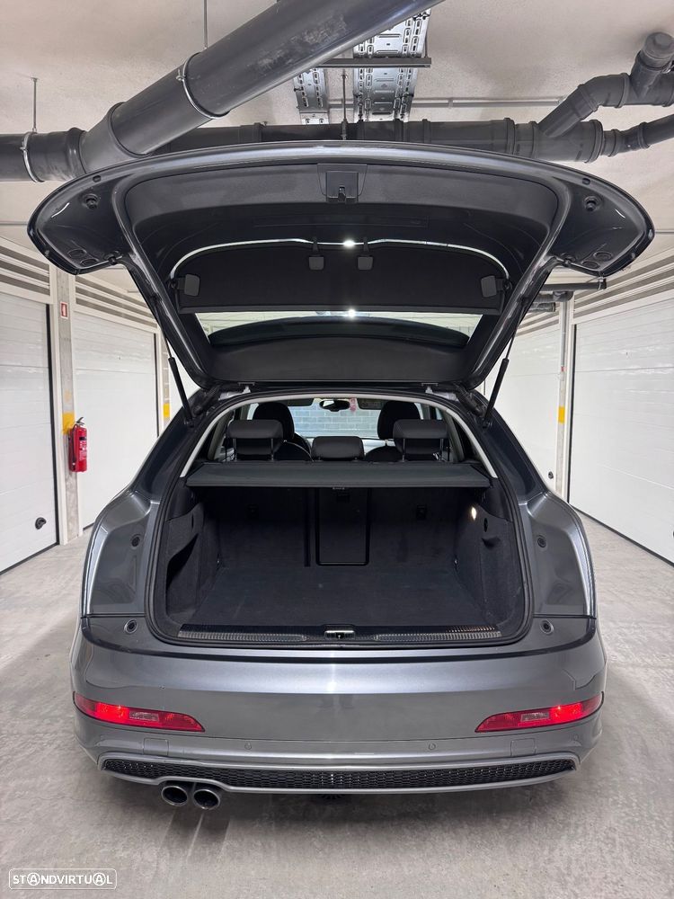 Audi Q3 2.0 TDI S-line - 9
