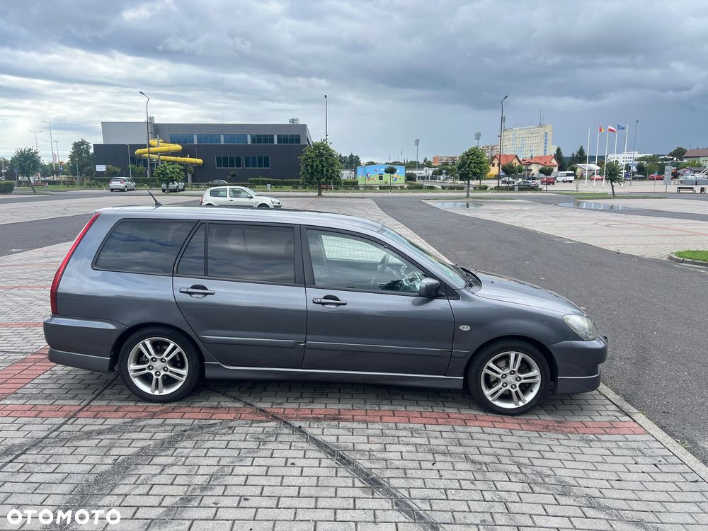 Mitsubishi Lancer 1.6 Sport - 7