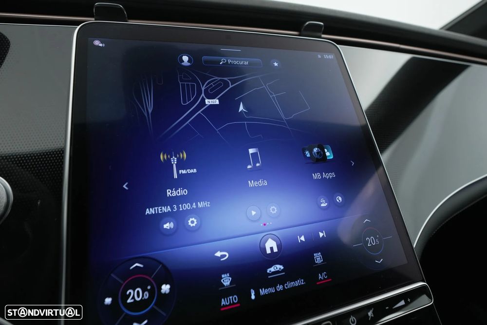 Mercedes-Benz EQE 300 Electric Art - 17