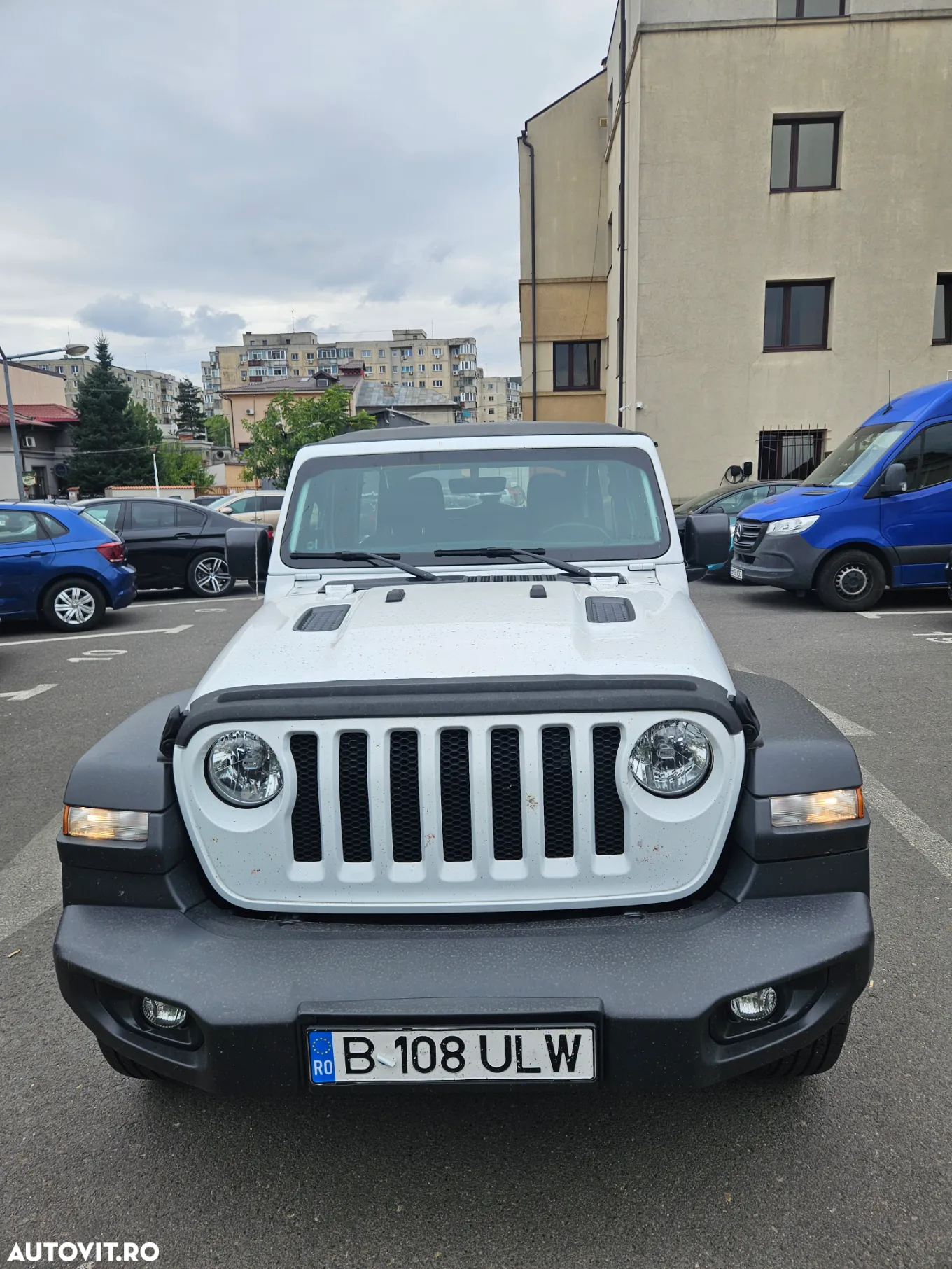 Jeep Wrangler - 3