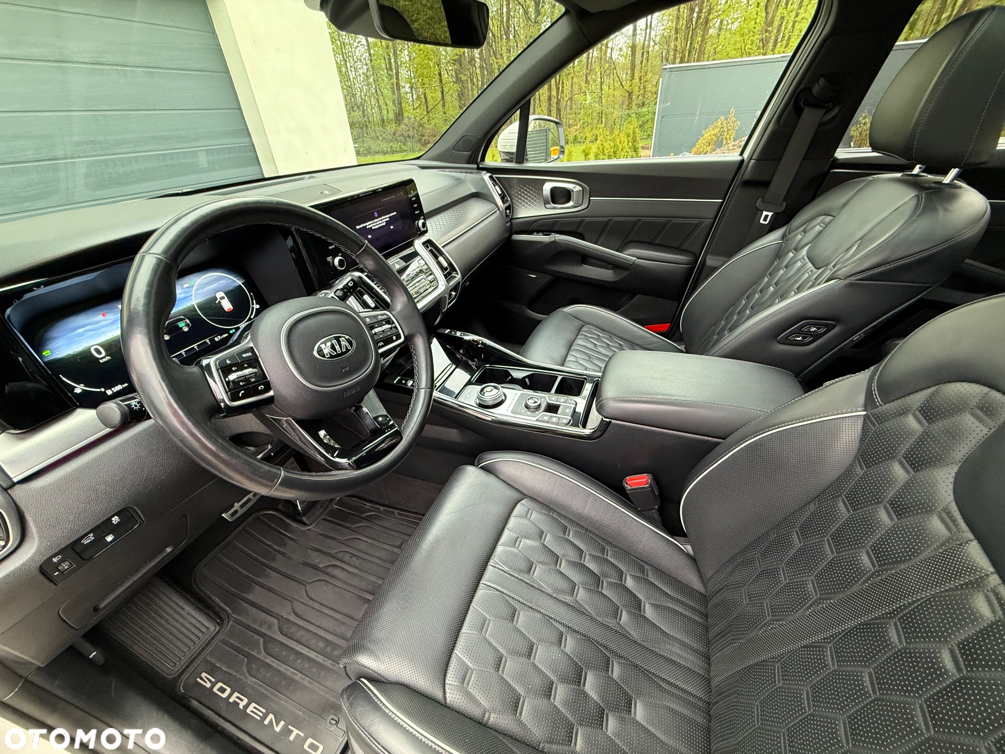 Kia Sorento - 26