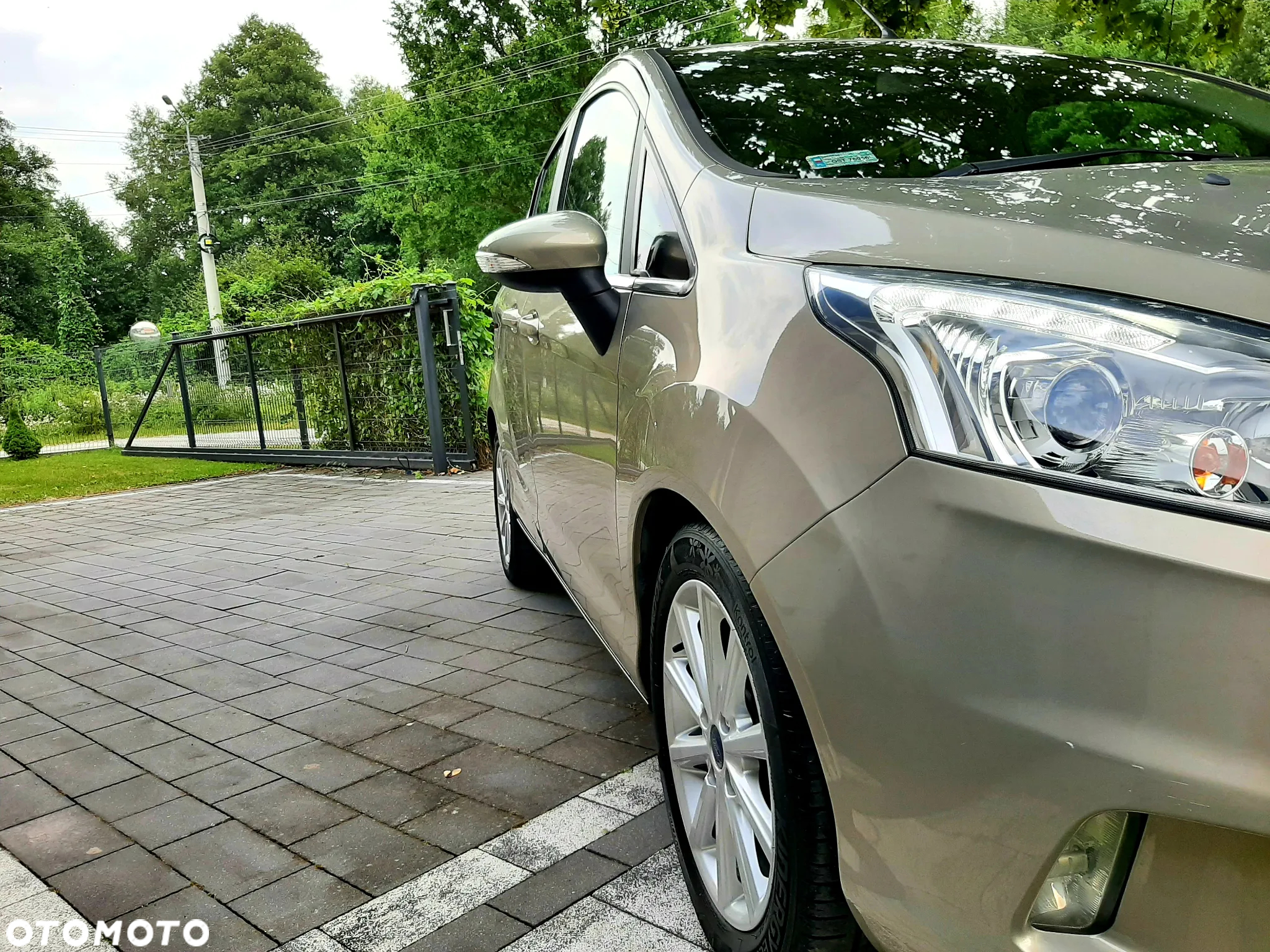 Ford B-MAX - 23