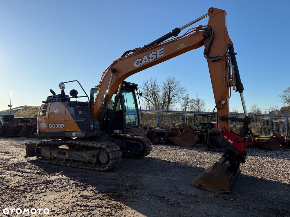 Case CX130D - 17