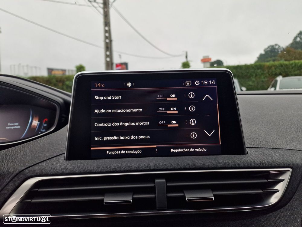 Peugeot 3008 1.6 BlueHDi GT Line Grip Control EAT6 - 36