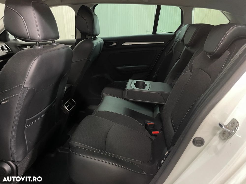 Renault Megane Blue dCi 116 EDC Intens - 13