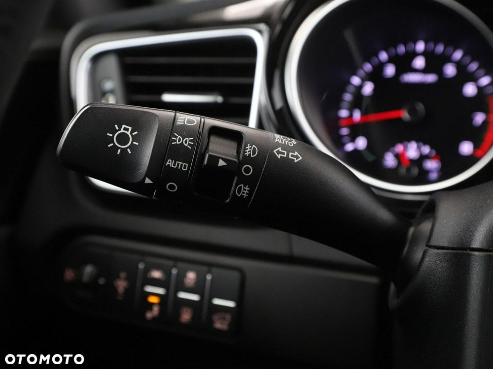 Kia XCeed 1.4 T-GDI OPF DCT7 SPIRIT - 35