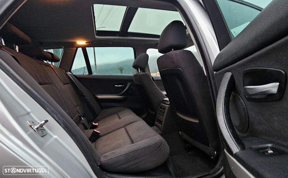 BMW 320 d DPF Edition Fleet Sport - 8