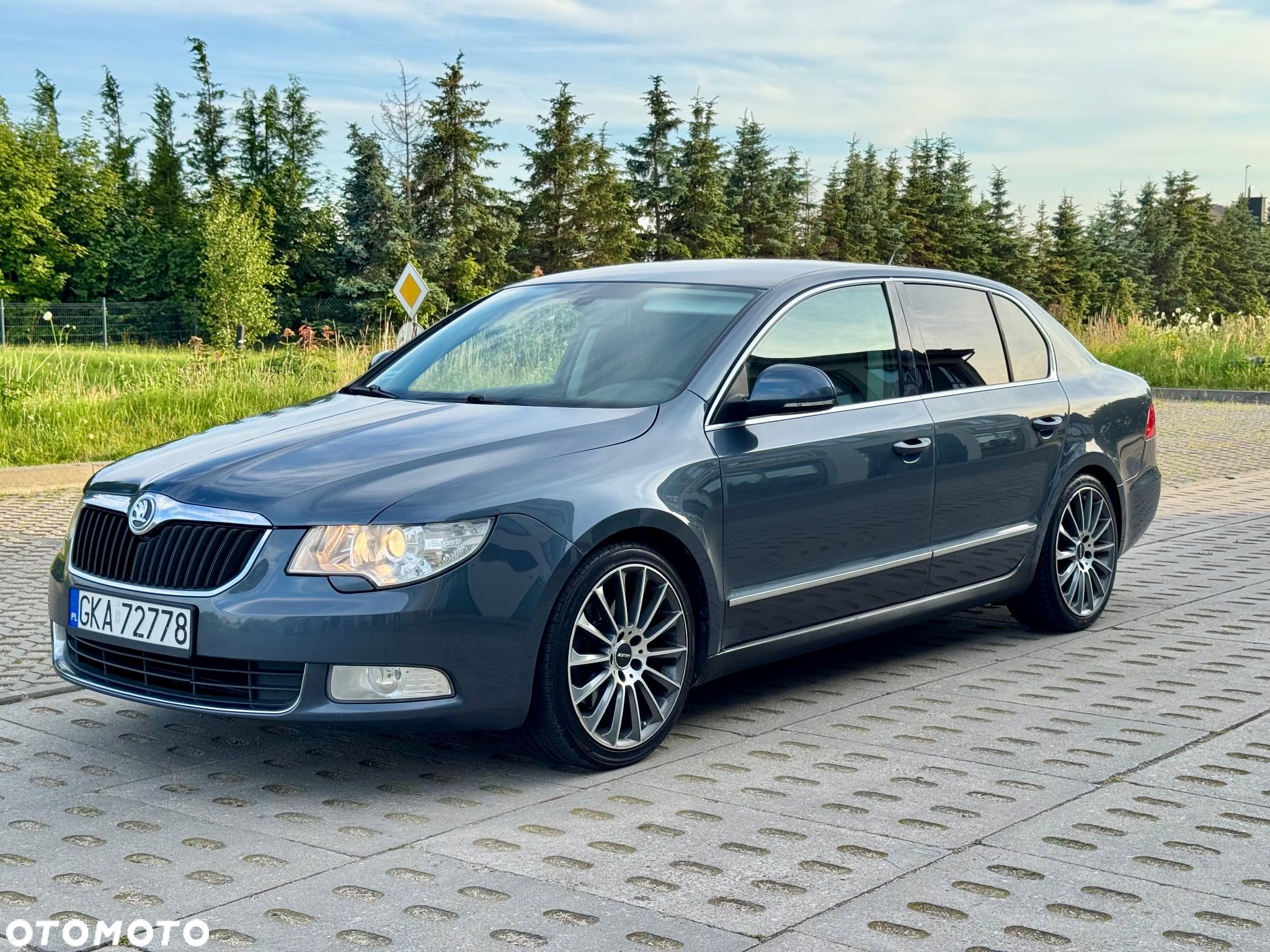 Skoda Superb 1.8 TSI Comfort - 1