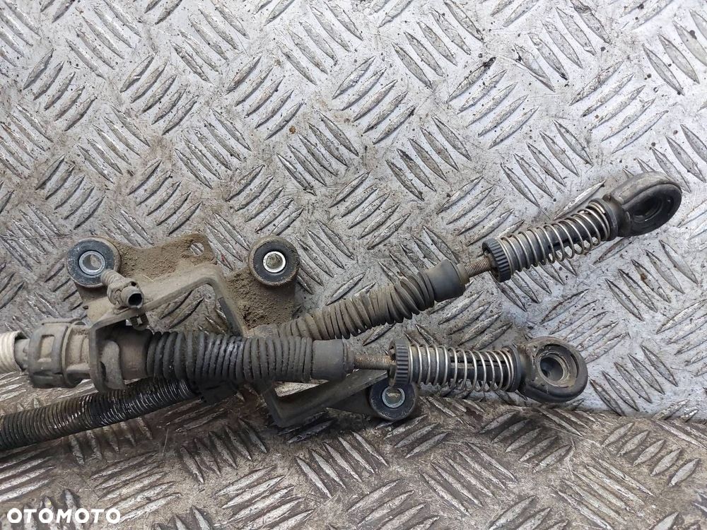 LEWAREK ZMIANY BIEGÓW + LINKI 5B CORDOBA II 1.9 TDI 6Q0711049 6Q0711266 - 6