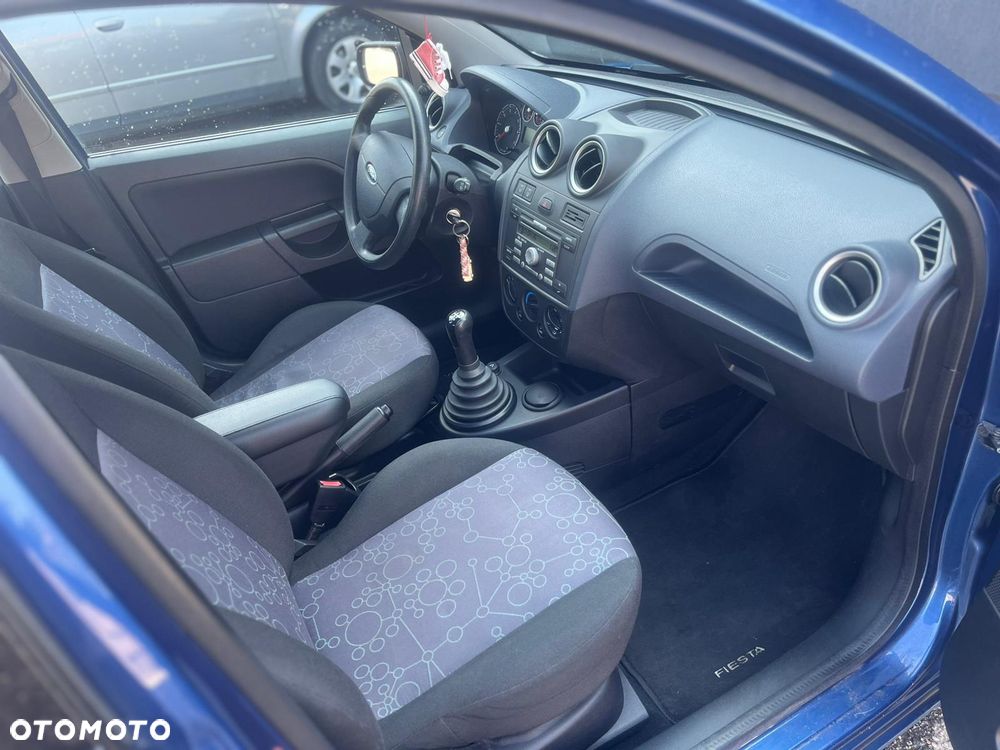 Ford Fiesta 1.3 Trend - 5