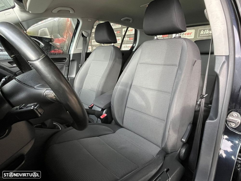 VW Golf 1.6 TDi Edition - 16